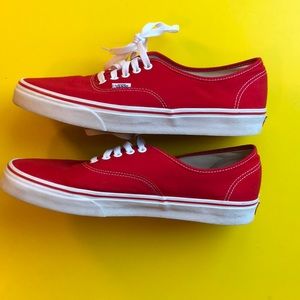 Vans Men’s Authentic